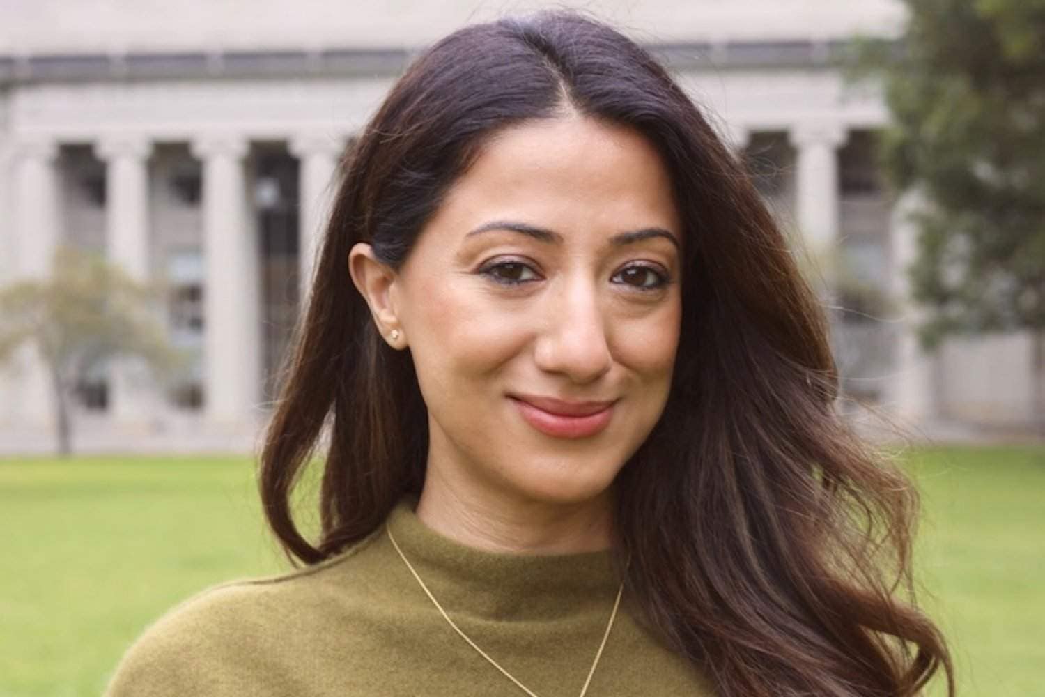 Martin Trust Center for MIT Entrepreneurship welcomes Ana Bakshi as new executive director Martin Trust Center for MIT Entrepreneurship welcomes Ana Bakshi as new executive director